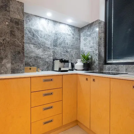 Luxury 12-3 * Plovdiv