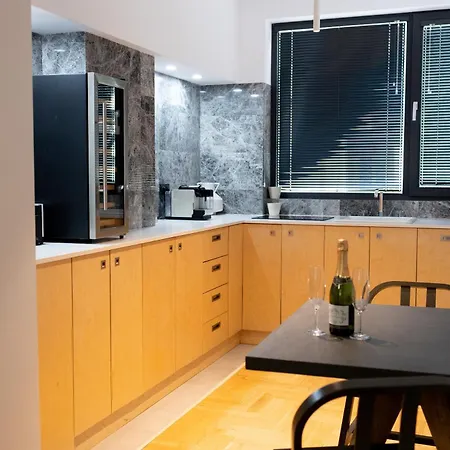 Apartman Luxury 12-3 *