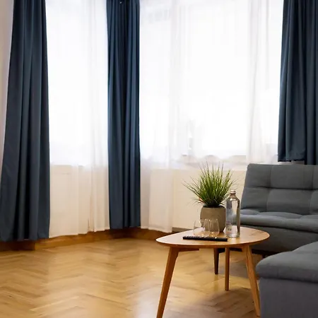 Apartment Luxury 12-3 *